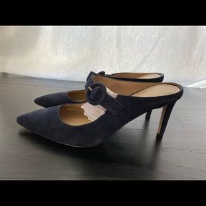 Anne Taylor navy blue suede heels